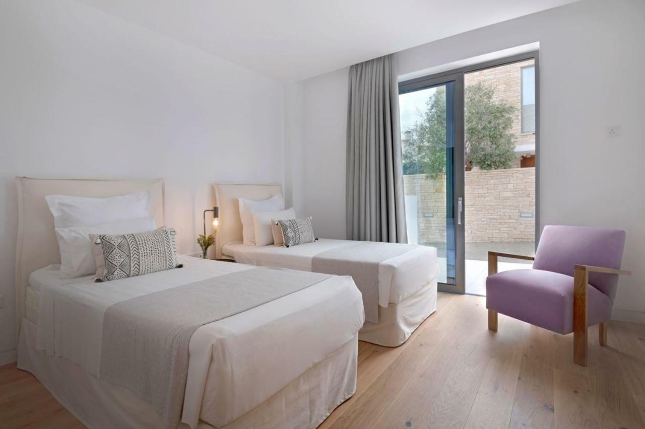 Golden Shore Paphos Exterior foto